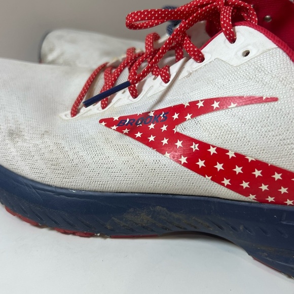 Brooks Size 14 Launch 7 DNA USA Patriotic Red, White, and Blue Athletic Shoes - Picture 2 of 12